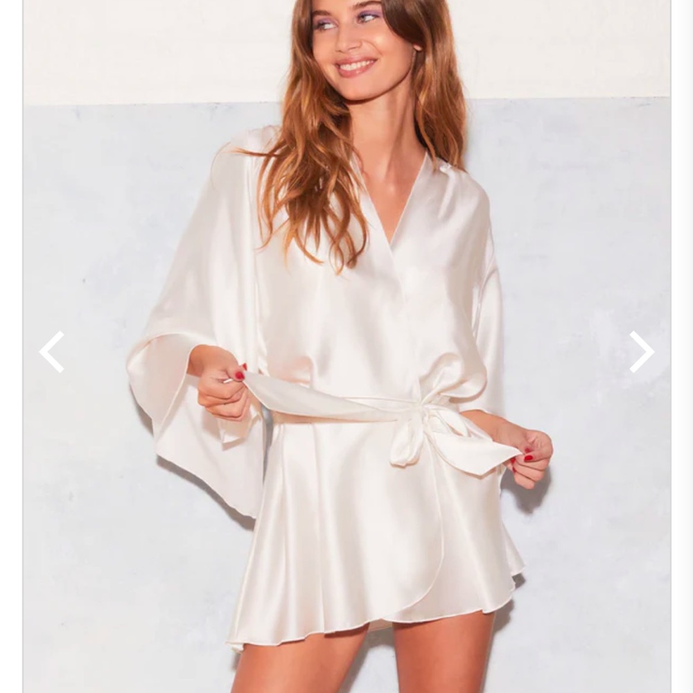Elegant Ivory Satin Kimono Robe
